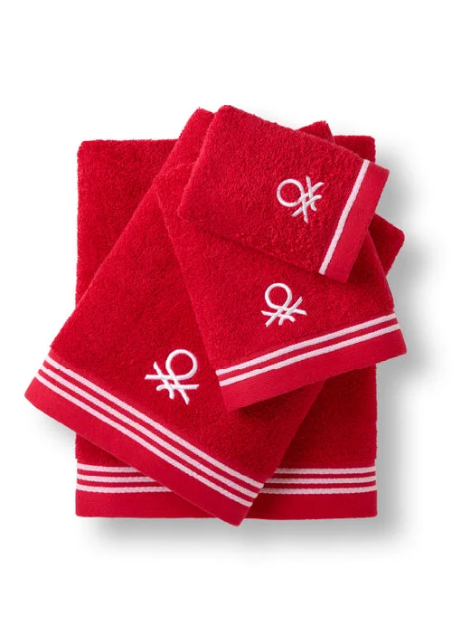 Benetton Bath towel- Red
